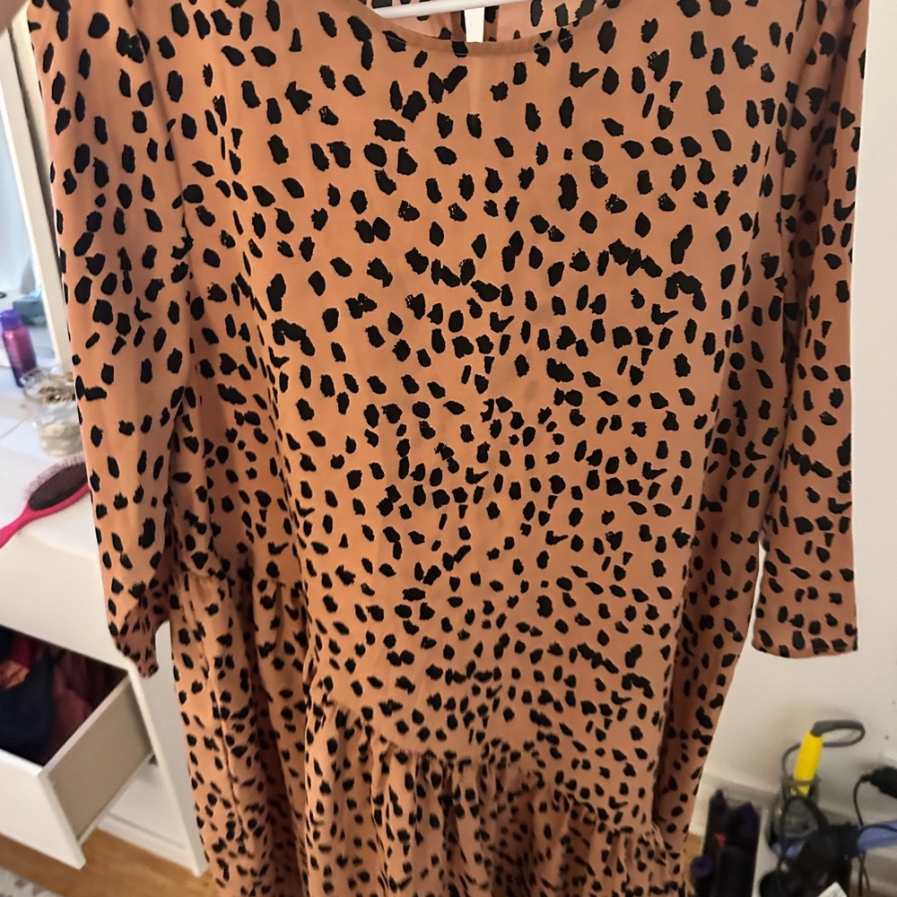 Dress - Picture 4 of 5